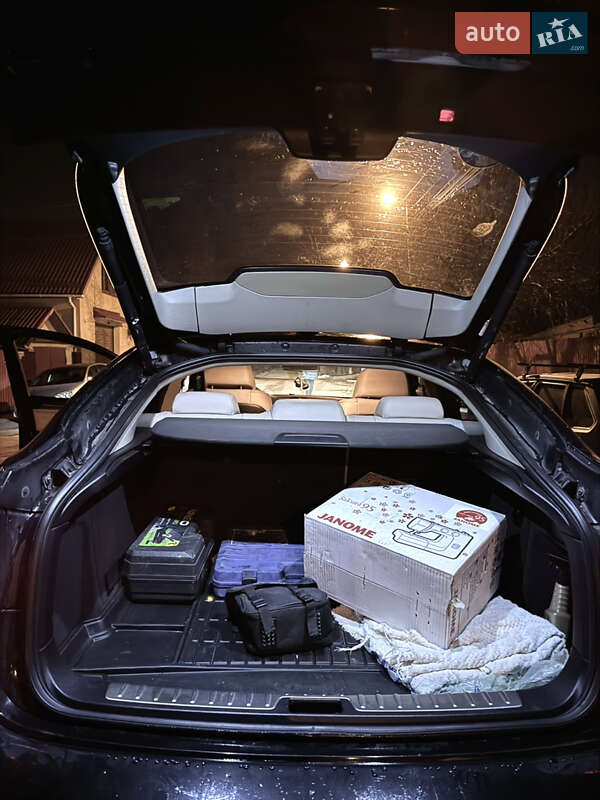 Внедорожник / Кроссовер BMW X6 2011 в Запорожье
