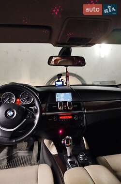 Внедорожник / Кроссовер BMW X6 2011 в 