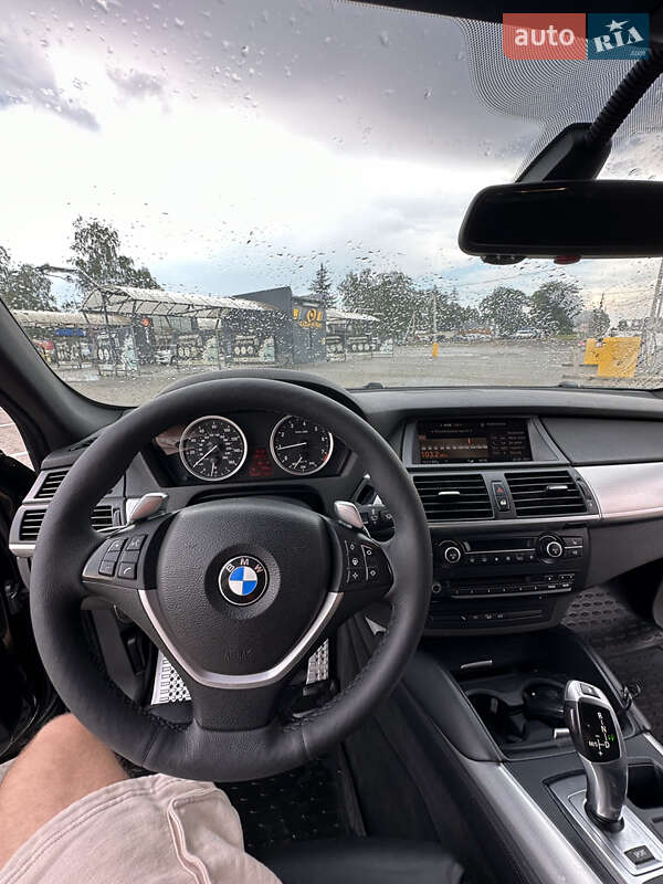 Позашляховик / Кросовер BMW X6 2008 в Чернівцях