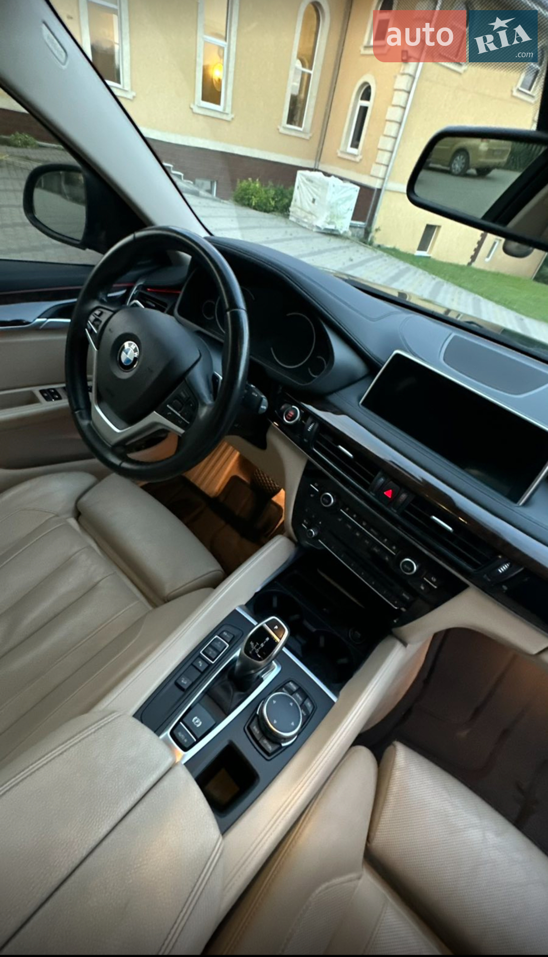 2015 BMW X6 - мініатюра 2