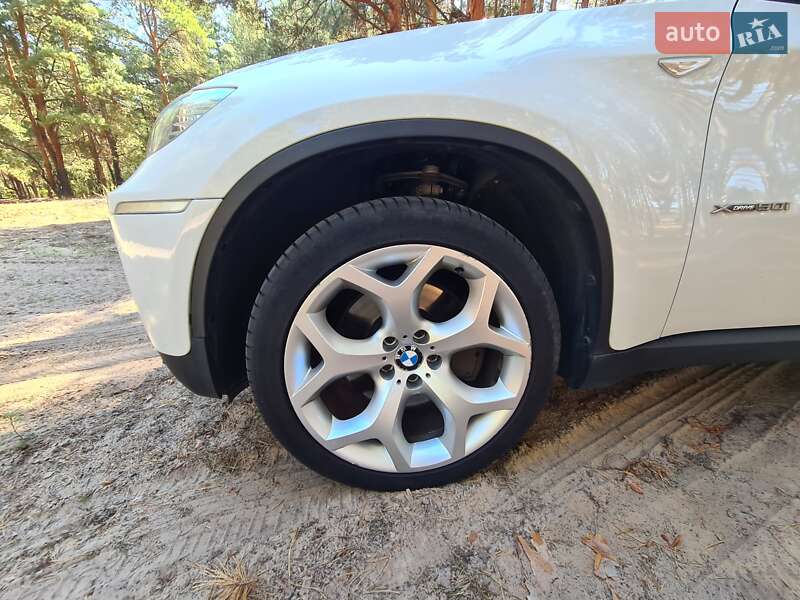 Внедорожник / Кроссовер BMW X6 2011 в Днепре