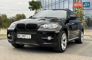 BMW X6 2011