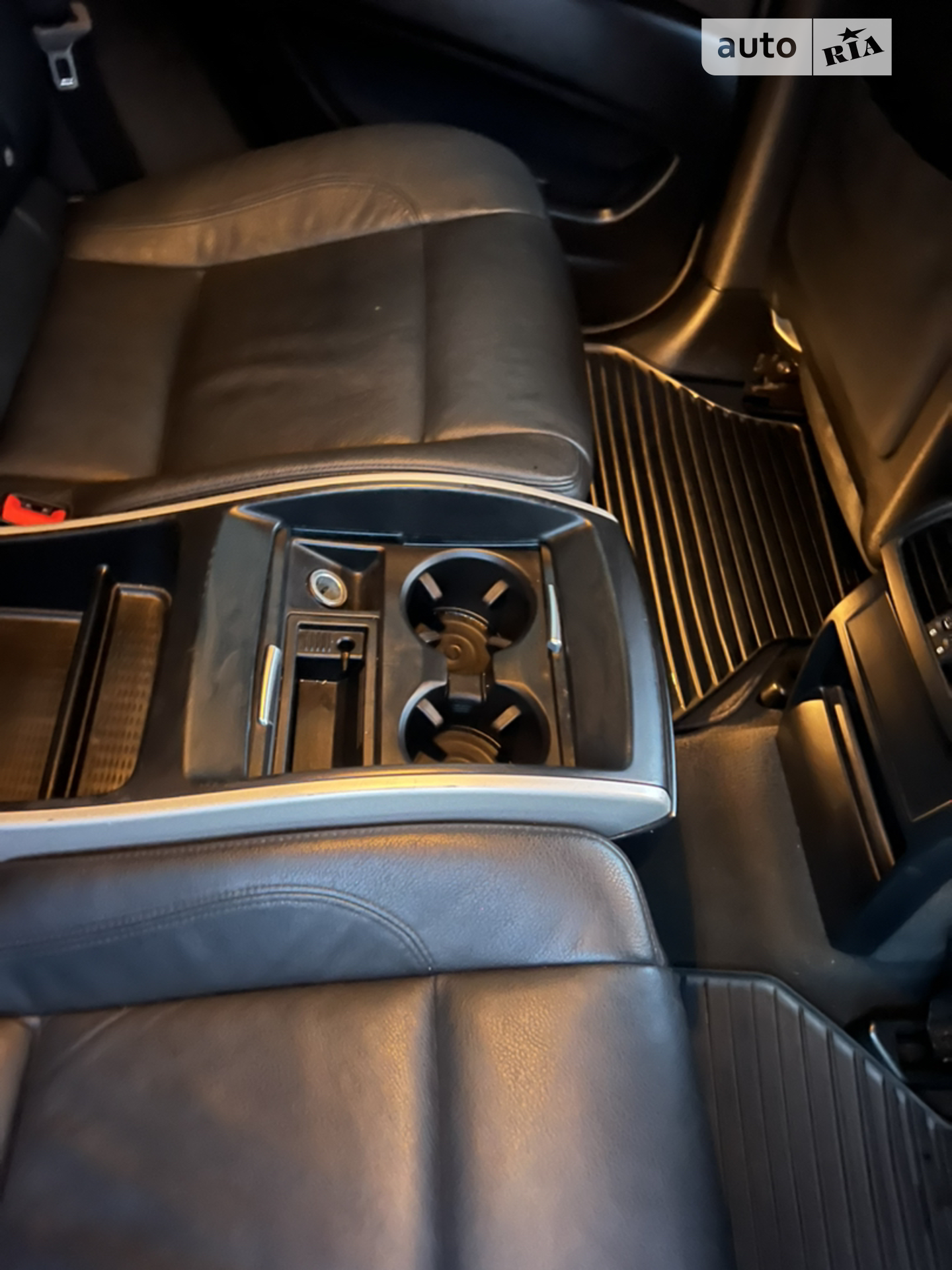 2010 BMW X6 - мініатюра 18