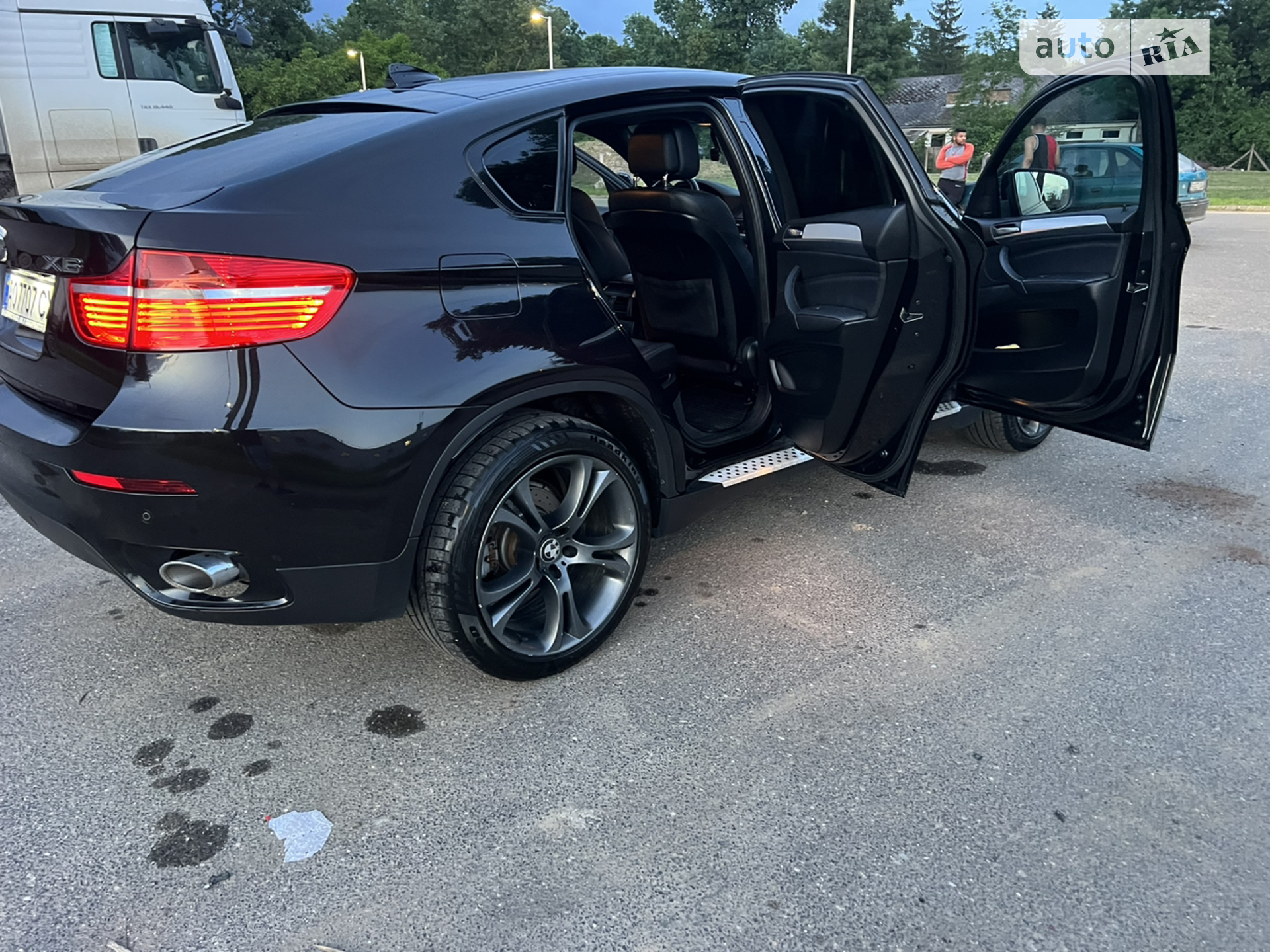 2010 BMW X6 - мініатюра 32