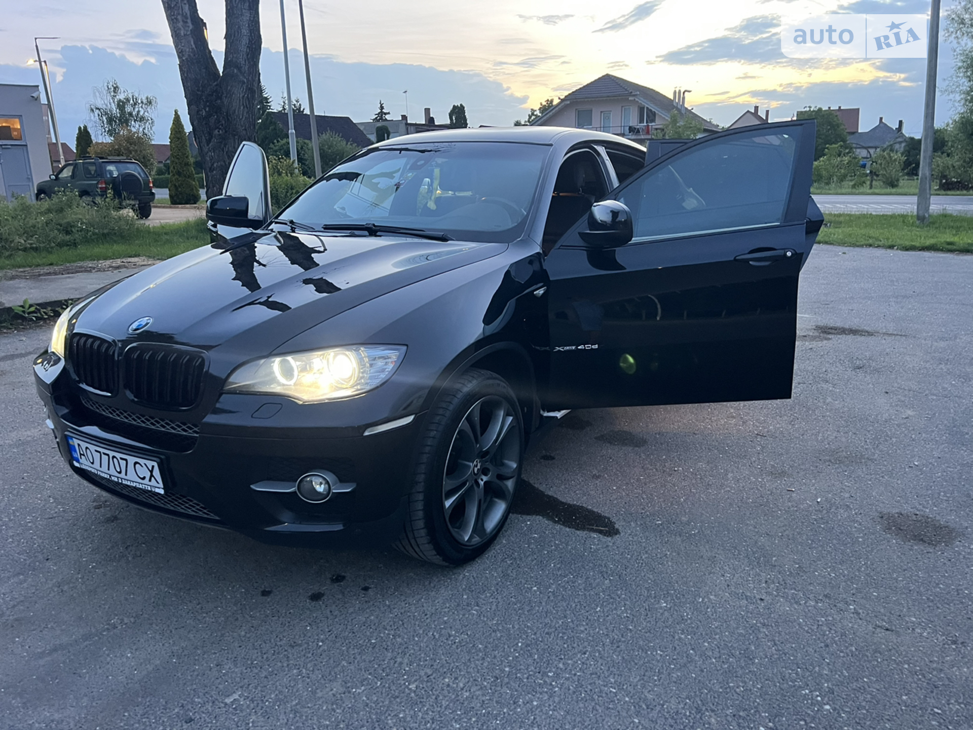 2010 BMW X6 - мініатюра 34