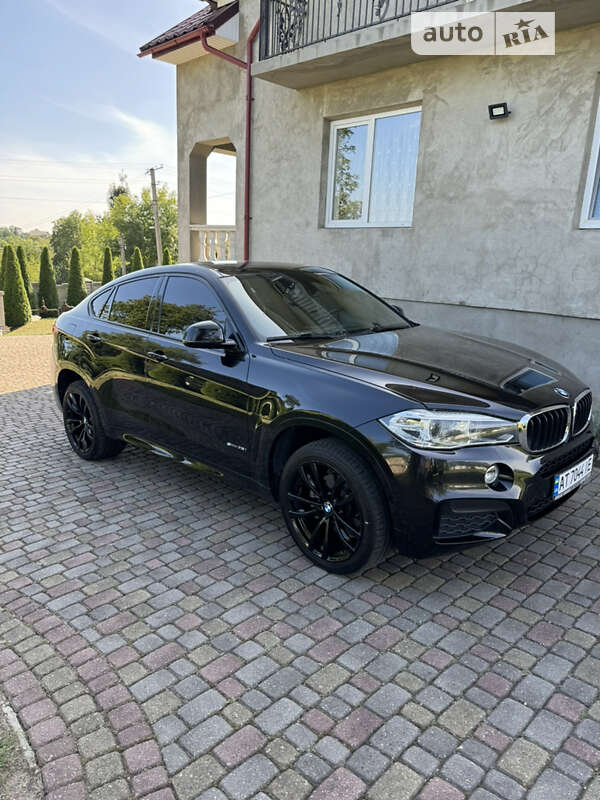 Позашляховик / Кросовер BMW X6 2017 в Коломиї