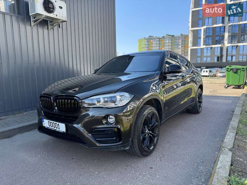Внедорожник / Кроссовер BMW X6 2016 в Ивано-Франковске