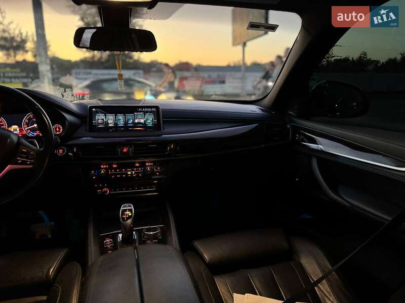 Внедорожник / Кроссовер BMW X6 2016 в Ивано-Франковске