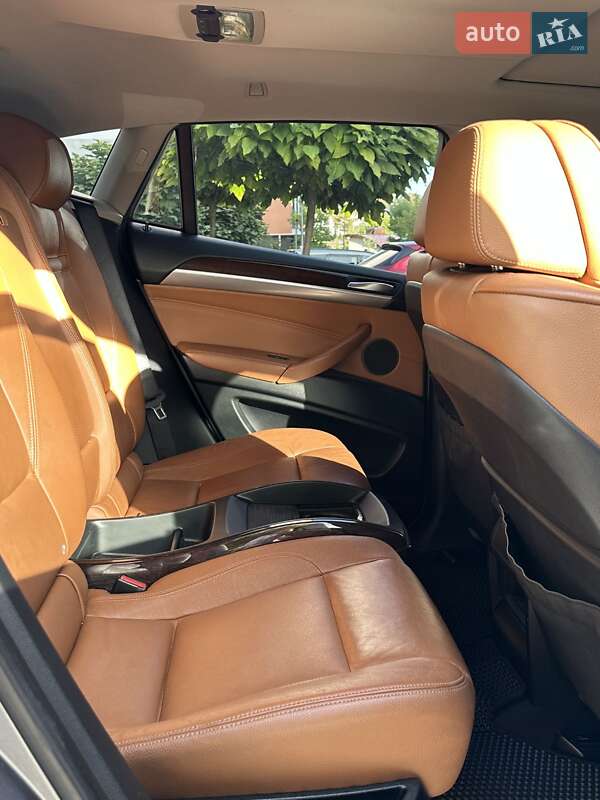 Внедорожник / Кроссовер BMW X6 2010 в Ивано-Франковске