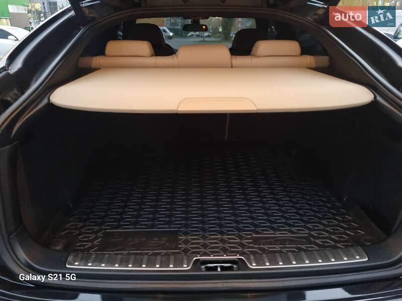 Внедорожник / Кроссовер BMW X6 2011 в Ровно