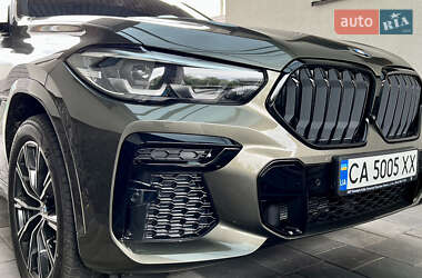 Позашляховик / Кросовер BMW X6 2022 в 