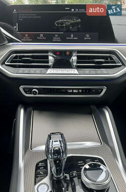 Позашляховик / Кросовер BMW X6 2022 в 