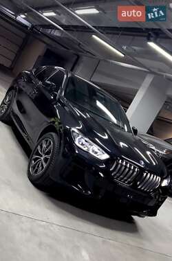 Внедорожник / Кроссовер BMW X6 2021 в Киеве