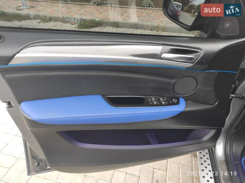 Внедорожник / Кроссовер BMW X6 2010 в Николаеве