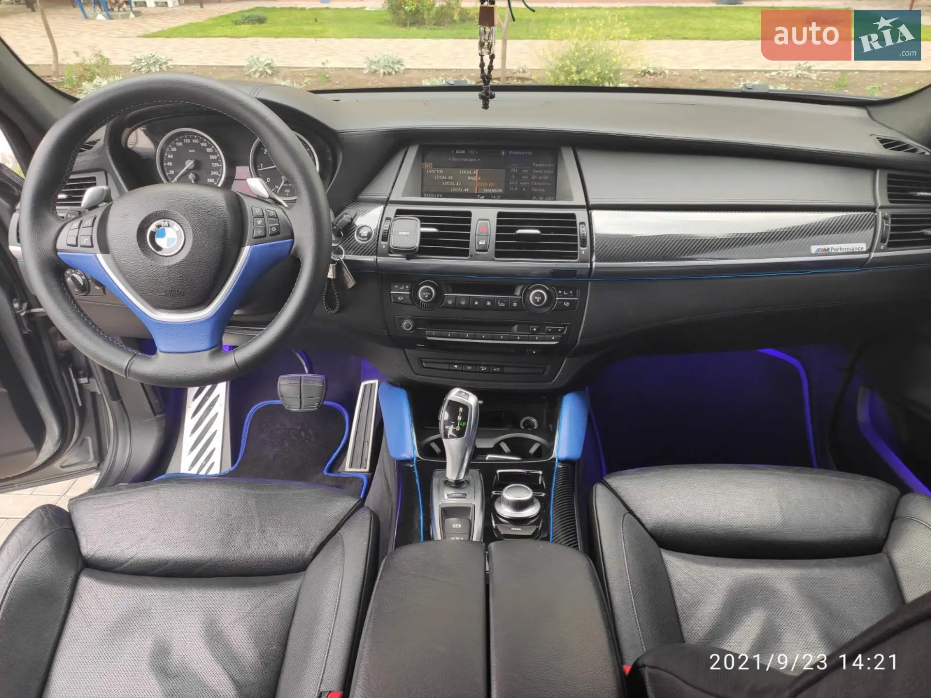 2010 BMW X6 - мініатюра 14