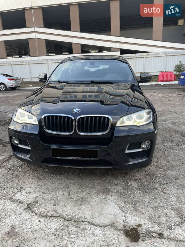 Внедорожник / Кроссовер BMW X6 2013 в Киеве