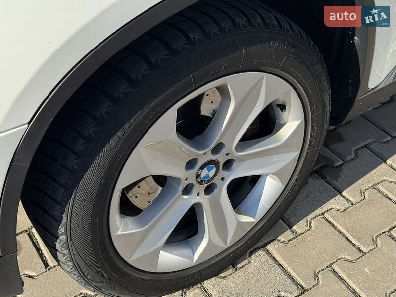 Внедорожник / Кроссовер BMW X6 2012 в Ивано-Франковске