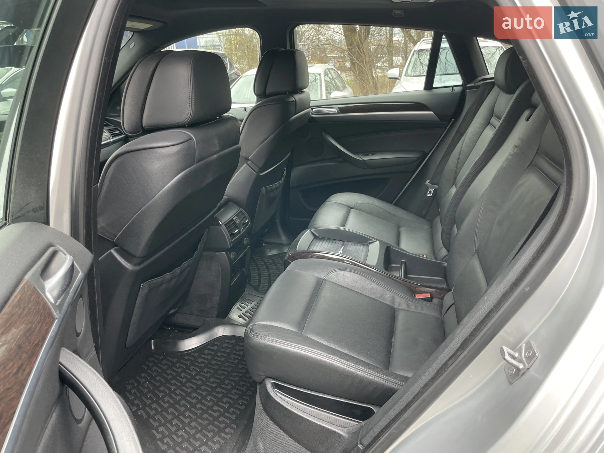 2010 BMW X6 - мініатюра 6