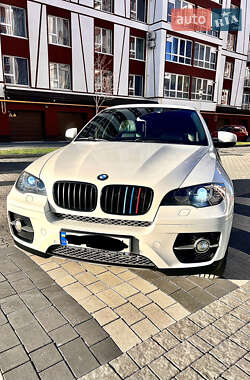 BMW X6 2011