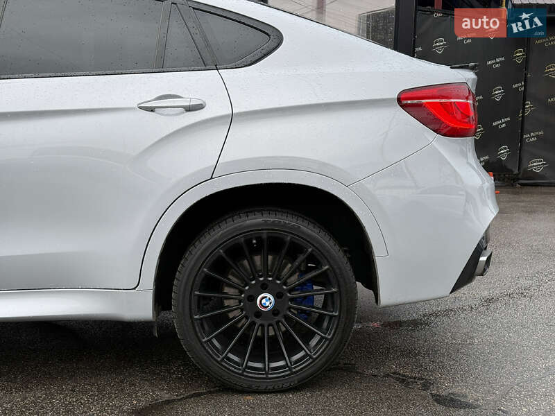 Позашляховик / Кросовер BMW X6 2015 в Харкові