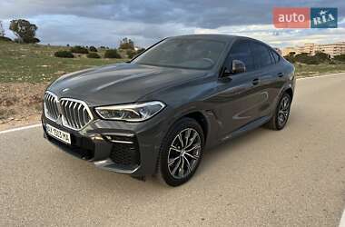 Внедорожник / Кроссовер BMW X6 2021 в 