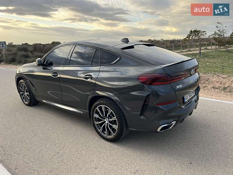 Позашляховик / Кросовер BMW X6 2021 в Києві
