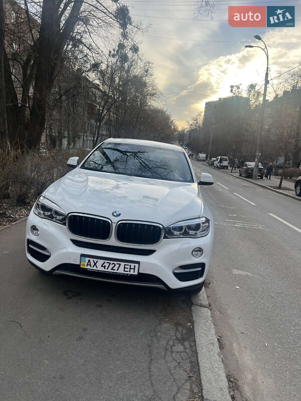 Позашляховик / Кросовер BMW X6 2014 в 