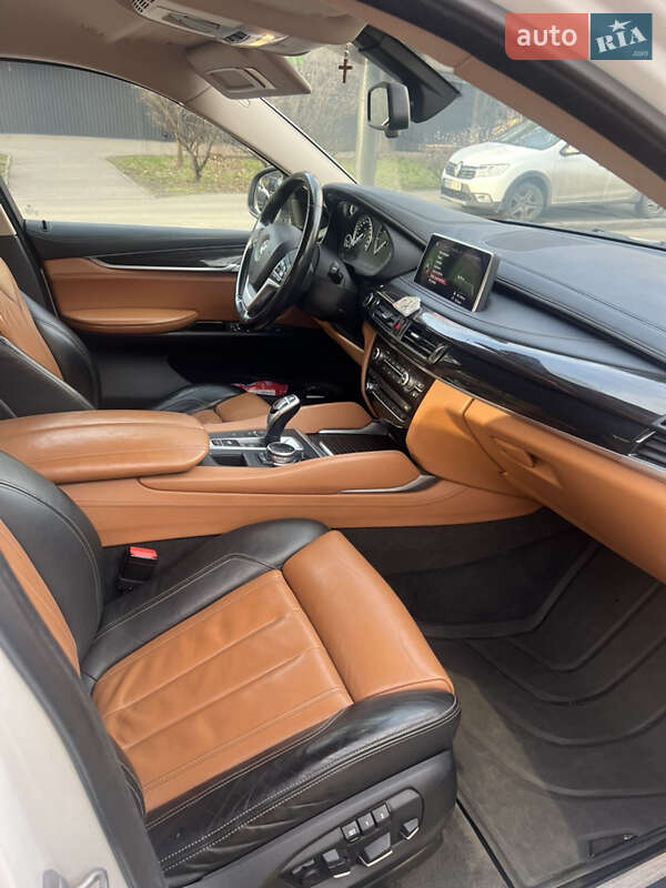 Позашляховик / Кросовер BMW X6 2014 в Києві