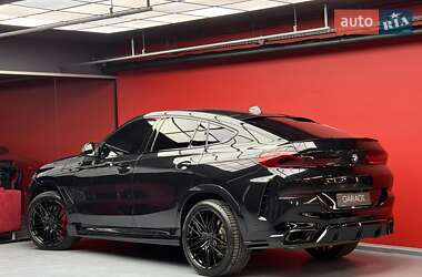 Позашляховик / Кросовер BMW X6 2021 в 