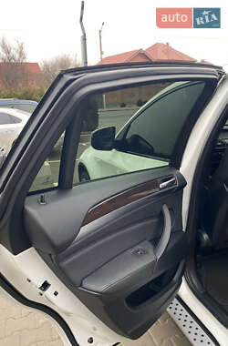 Внедорожник / Кроссовер BMW X6 2011 в 