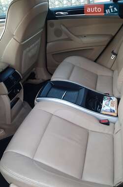 Внедорожник / Кроссовер BMW X6 2009 в 