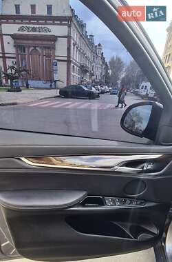 Позашляховик / Кросовер BMW X6 2017 в 