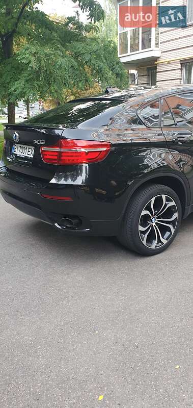 Внедорожник / Кроссовер BMW X6 2012 в Полтаве