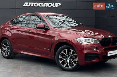 Позашляховик / Кросовер BMW X6 2017 в 