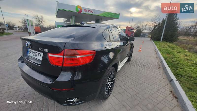 Внедорожник / Кроссовер BMW X6 2008 в Березанке