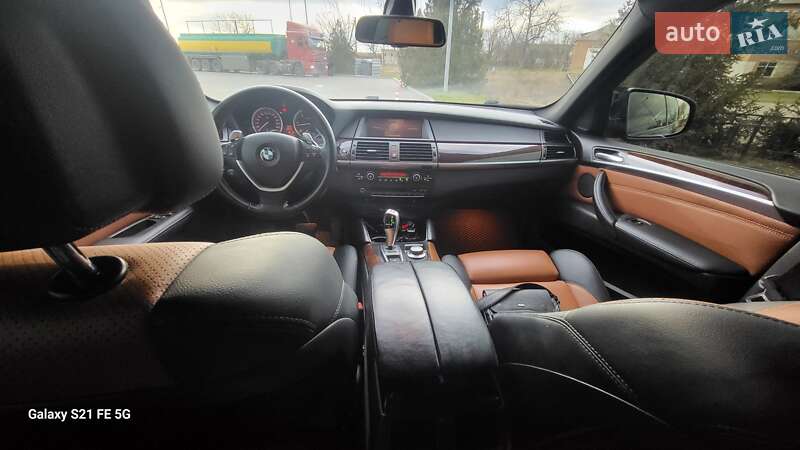 Внедорожник / Кроссовер BMW X6 2008 в Березанке