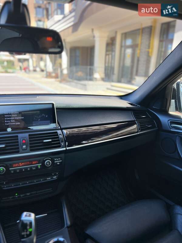 Позашляховик / Кросовер BMW X6 2011 в Києві