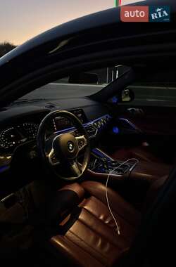 Позашляховик / Кросовер BMW X6 2021 в 