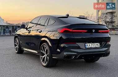 Позашляховик / Кросовер BMW X6 2022 в 