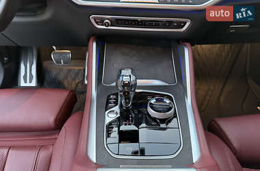 Позашляховик / Кросовер BMW X6 2022 в 