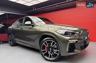 Внедорожник / Кроссовер BMW X6 2021 в 