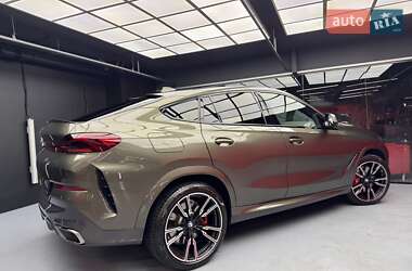Внедорожник / Кроссовер BMW X6 2021 в 
