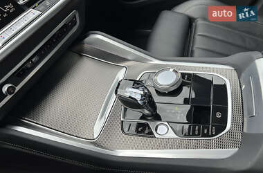 Позашляховик / Кросовер BMW X6 2022 в 