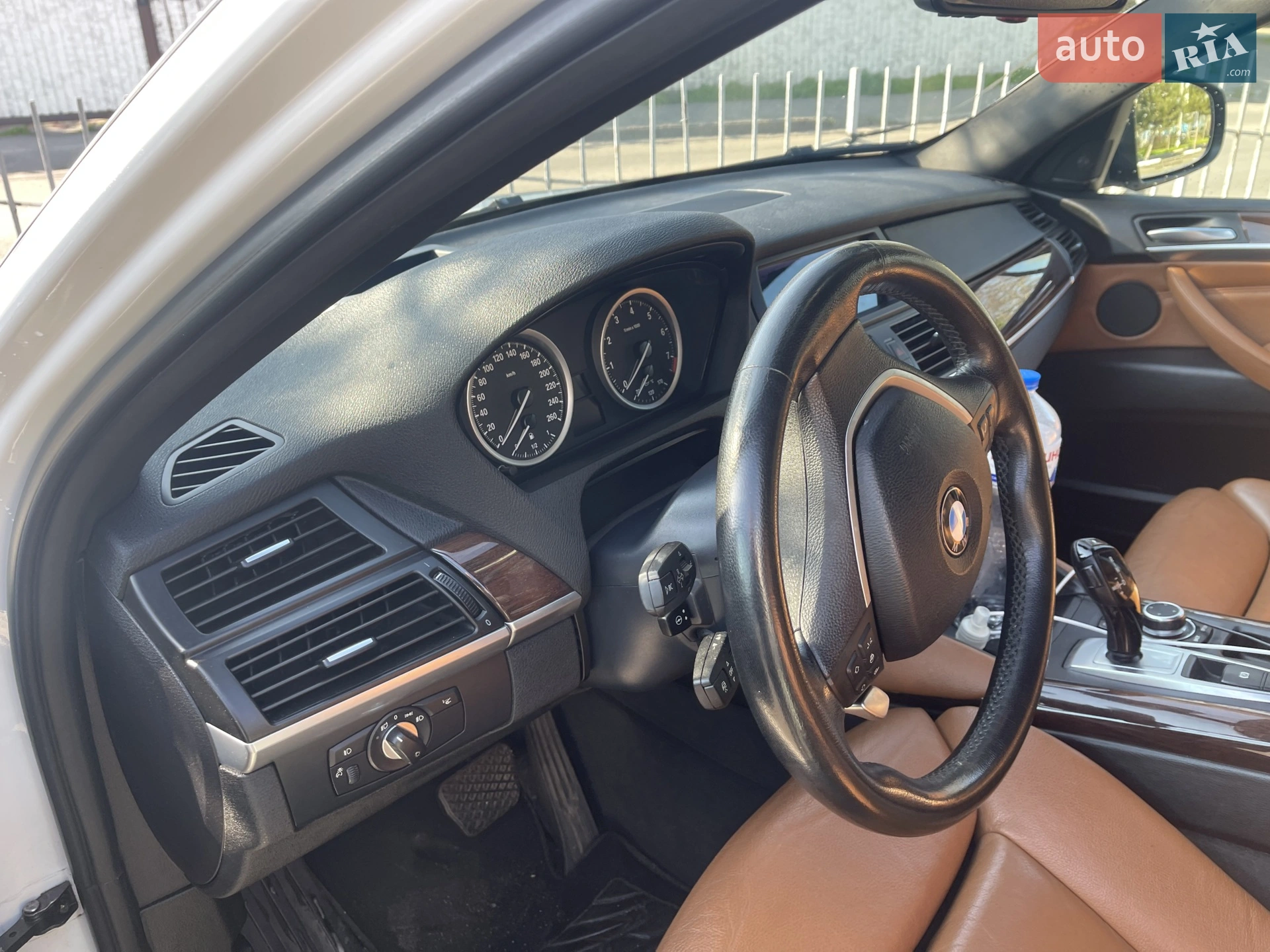 2010 BMW X6 - мініатюра 19