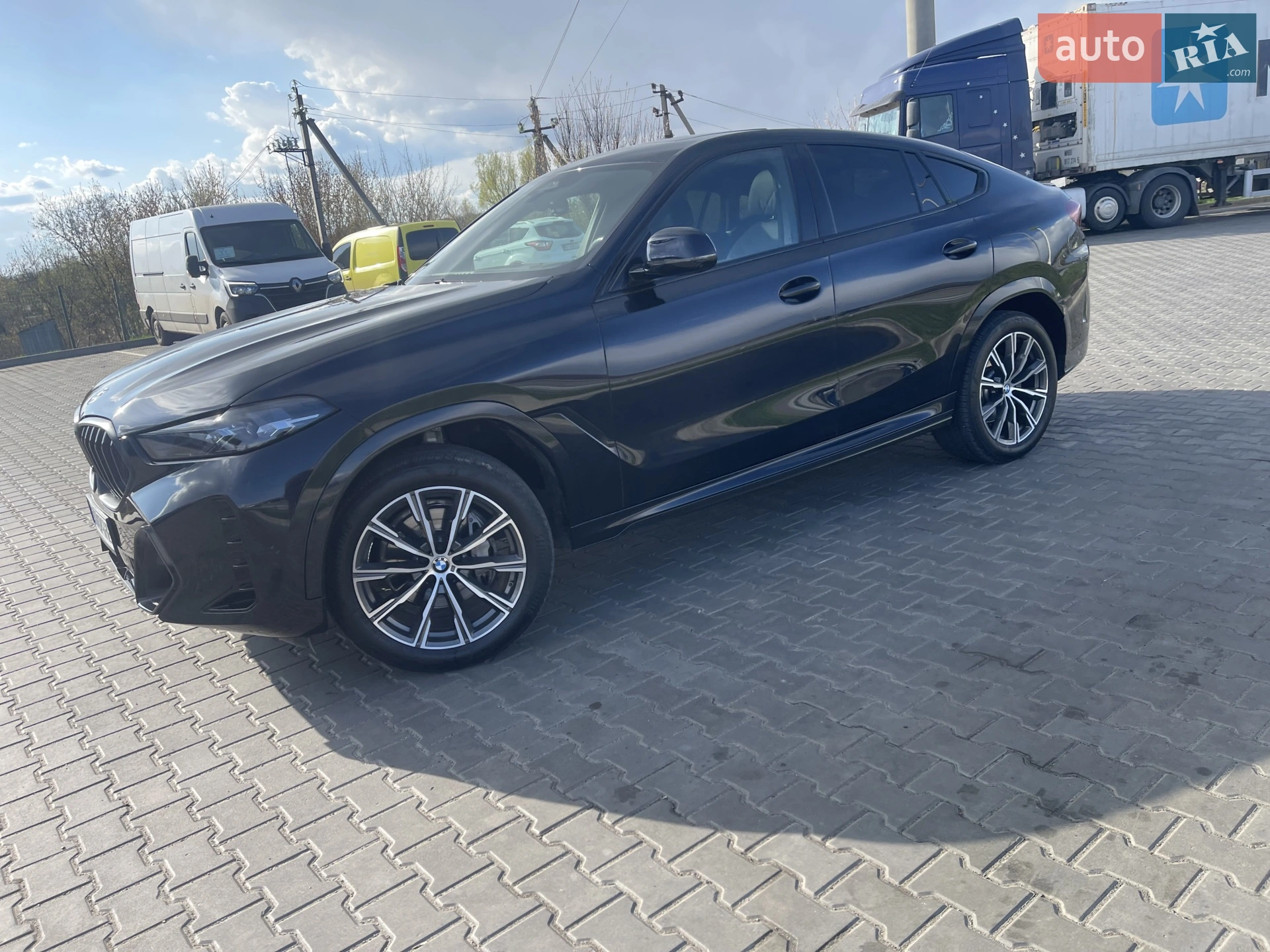 2023 BMW X6 - мініатюра 31