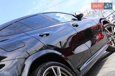 Позашляховик / Кросовер BMW X6 2022 в 