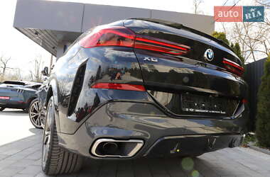 Позашляховик / Кросовер BMW X6 2022 в 