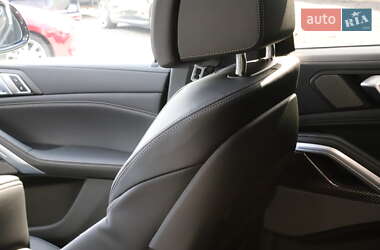 Позашляховик / Кросовер BMW X6 2022 в 