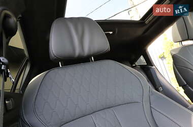 Позашляховик / Кросовер BMW X6 2022 в 