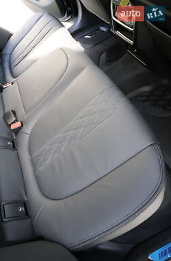 Позашляховик / Кросовер BMW X6 2022 в 